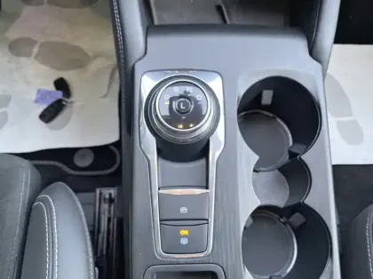 Photo 7 Ford Kuga 2.5 Duratec 180ch Hybrid FlexiFuel Active X Powershift