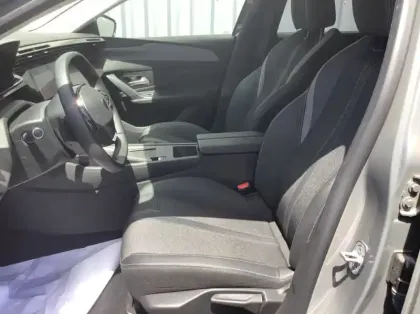 Photo 10 Peugeot 308 Hybrid 145 e-DCS6 Allure