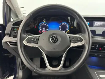 Photo 14 Volkswagen Golf 1.5 eTSI 130ch Style DSG7 + Caméra de recul