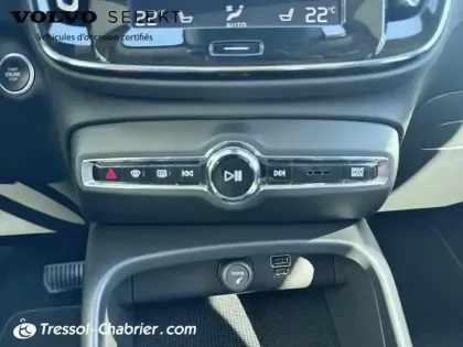 Photo 12 Volvo Xc40  D3 AdBlue 150 ch Geartronic 8 Inscription