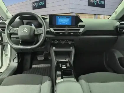 Photo 9 Citroën C4 e- 136 ch Automatique Feel