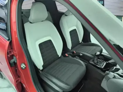 Photo 8 Citroën C3  Turbo 100 ch Manuelle Max