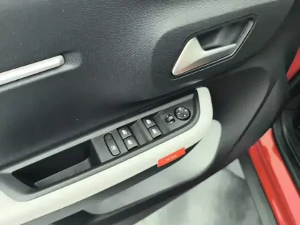 Photo 19 Citroën C3  Turbo 100 ch Manuelle Max