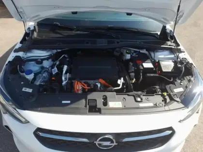 Photo 6 Opel Corsa  Electrique 136 ch & Batterie 50 kWh Edition