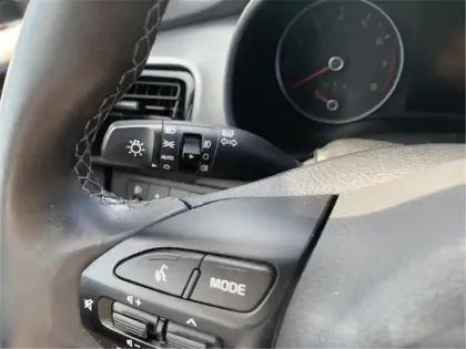 Photo 66 Kia Stonic 1.0 T-GDI 100 CH BVM6