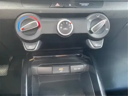 Photo 67 Kia Stonic 1.0 T-GDI 100 CH BVM6