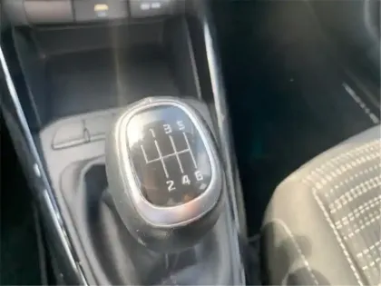 Photo 68 Kia Stonic 1.0 T-GDI 100 CH BVM6