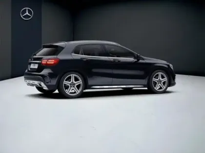 Photo 19 Mercedes GLA 200 d Fascination