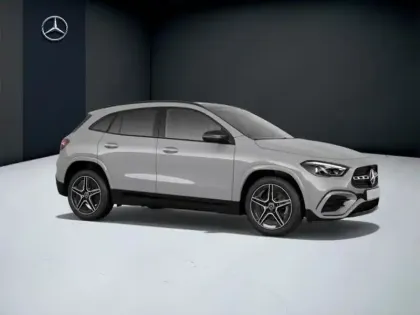 Photo 16 Mercedes GLA 200 d AMG Exclusive Design
