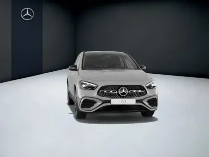 Photo 12 Mercedes GLA 200 d AMG Exclusive Design