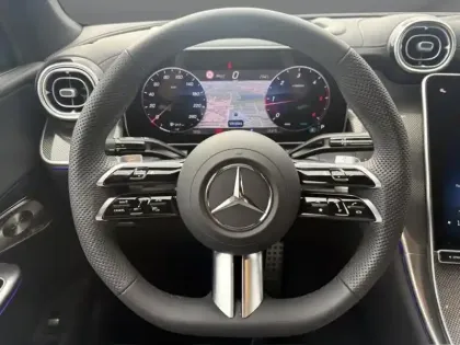 Photo 13 Mercedes GLC  220 d 4MATIC Coupé AMG Lin