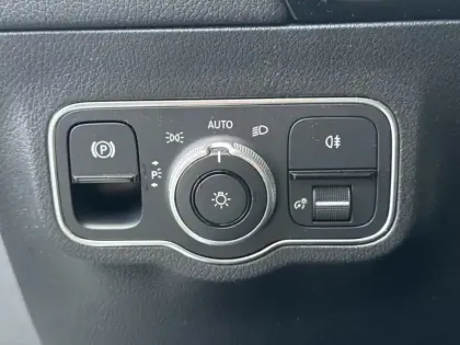 Photo 19 Mercedes GLA 200 d AMG Line