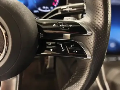Photo 14 Mercedes GLC  300 de 4MATIC AMG Line