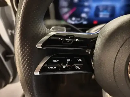 Photo 13 Mercedes GLC  300 de 4MATIC AMG Line