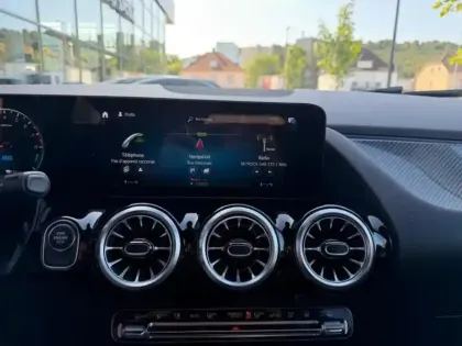 Photo 38 Mercedes GLA  250 e AMG Line