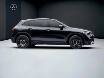 Photo 17 Mercedes GLA 250 e AMG Line