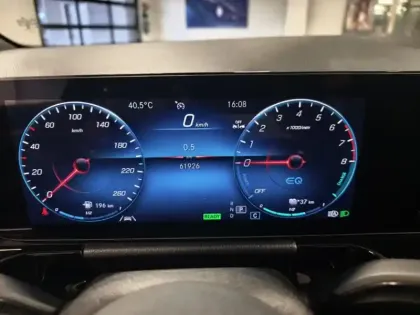 Photo 11 Mercedes GLA 250 e AMG Line