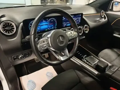 Photo 15 Mercedes GLA 250 e AMG Line