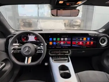 Photo 10 Mercedes CLA 200 AMG Line