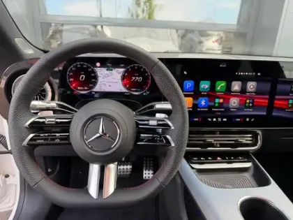 Photo 15 Mercedes CLA 200 AMG Line
