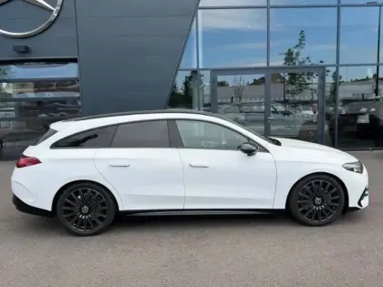 Photo 5 Mercedes CLA 200 AMG Line