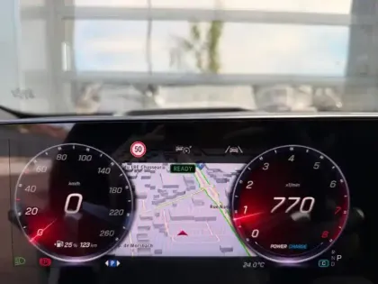 Photo 16 Mercedes CLA 200 AMG Line