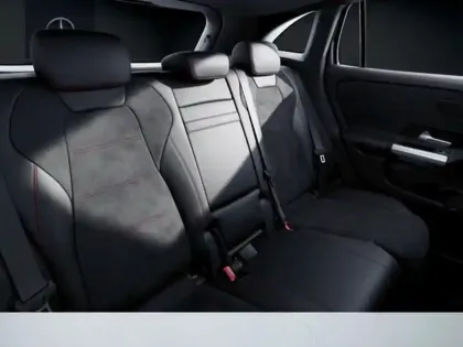 Photo 23 Mercedes GLA 250 e Hybrid EQ AMG Line