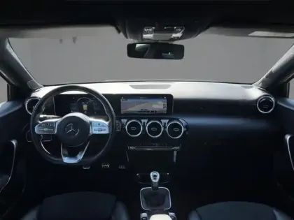 Photo 11 Mercedes Classe A 180 AMG Line