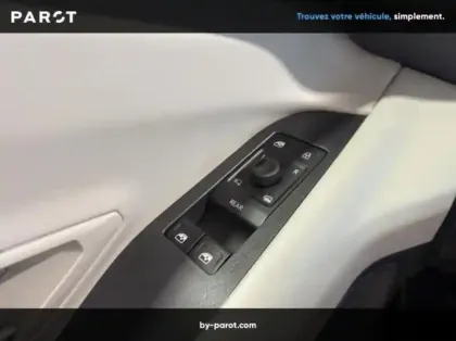 Photo 5 Ford Explorer 170ch Standard Range 52kWh Style RWD