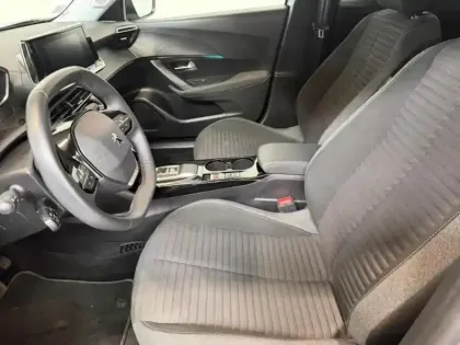 Photo 8 Peugeot 2008  e- 136 Style / SOH 89.4%