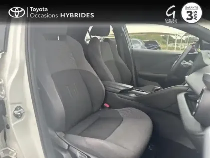 Photo 20 Toyota C-HR  1.8 Hybride 140ch Design NG23
