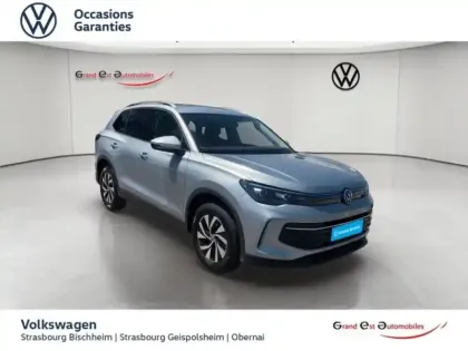 Photo 7 Volkswagen Tiguan  1.5 eHybrid 204ch VW Edition DSG6