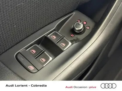 Photo 8 Audi Q3  2.0 TDI 150ch S line S tronic 7