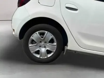 Photo 24 Dacia Sandero  1.0 SCe 75ch City+