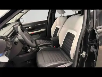 Photo 11 Citroën C3 Aircross  1.2 Hybride 145ch MAX e-DCS6