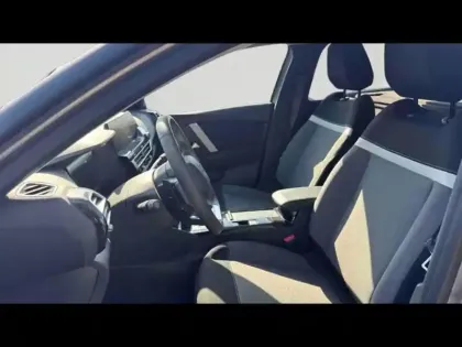 Photo 10 Citroën C4  Sté 1.5 BlueHDi 130ch Feel Nav Business R EAT8