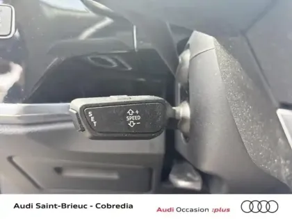 Photo 14 Audi Q3  35 TDI 150ch Design