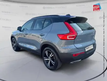 Photo 7 Volvo XC40  T3 163ch R-Design Geartronic 8