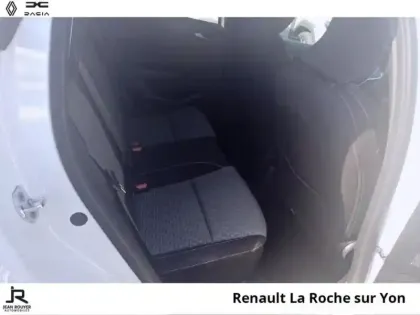 Photo 14 Renault Clio  1.5 Blue dCi 100ch Evolution