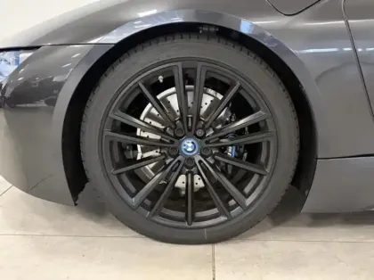 Photo 8 BMW I8  Roadster First Edition 374ch