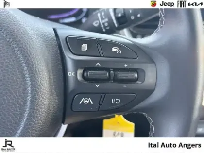 Photo 13 Kia Stonic  1.0 T-GDi 100ch Active DCT7