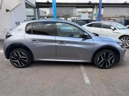 Photo 5 Peugeot 208  1.2 Hybrid 145ch GT e-DCS6
