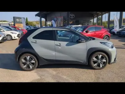 Photo 5 Toyota Aygo X  116h Graphic