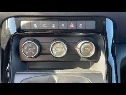 Photo 14 Mercedes CLA sse T 180 Style