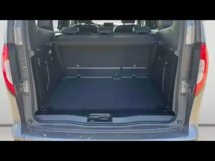 Photo 7 Mercedes CLA sse T 180 Style