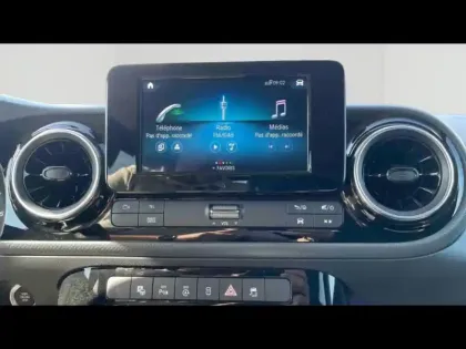 Photo 11 Mercedes CLA sse T 180 Style