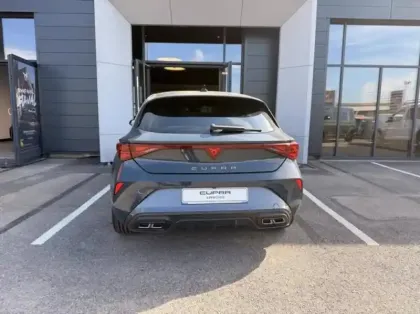 Photo 5 Cupra Leon  1.5 eTSI Hybrid 150ch V DSG7