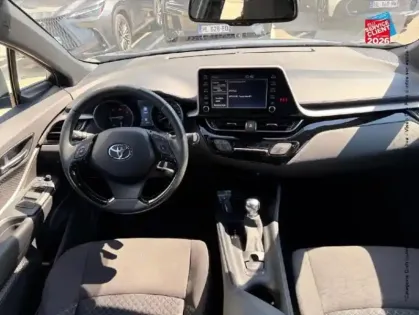 Photo 14 Toyota C-HR  2.0 Hybride 184ch Dynamic Ultimate E-CVT