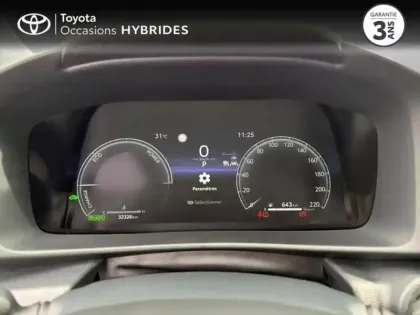 Photo 13 Toyota C-HR  2.0 Hybride 200ch Design MY25