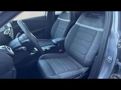 Photo 10 Citroën C4  Moteur électrique 136ch (100 kW) Feel Automatique